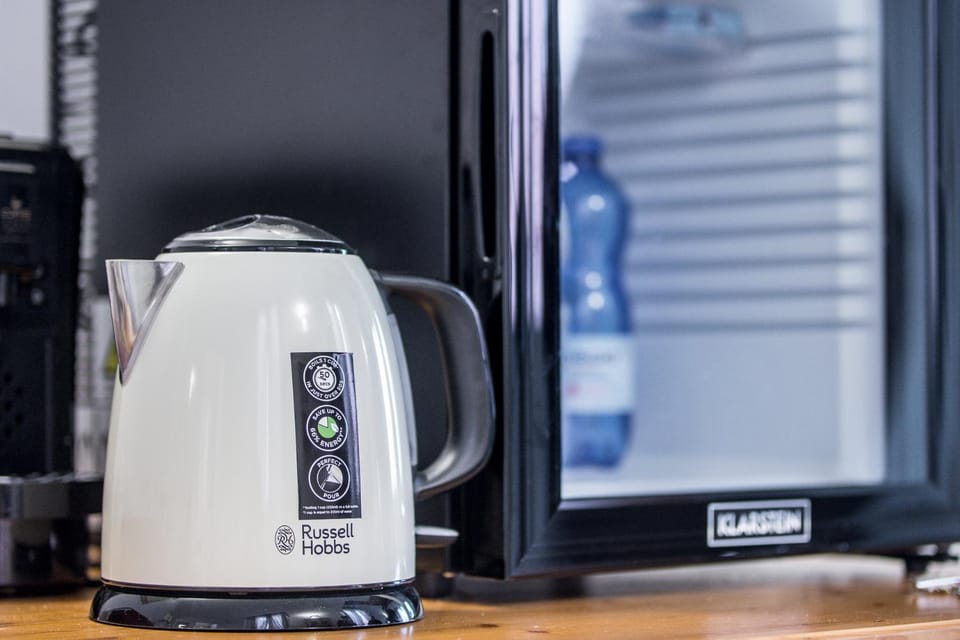 Coffee/tea facilities, Kitchen or kitchenette, minibar, toaster