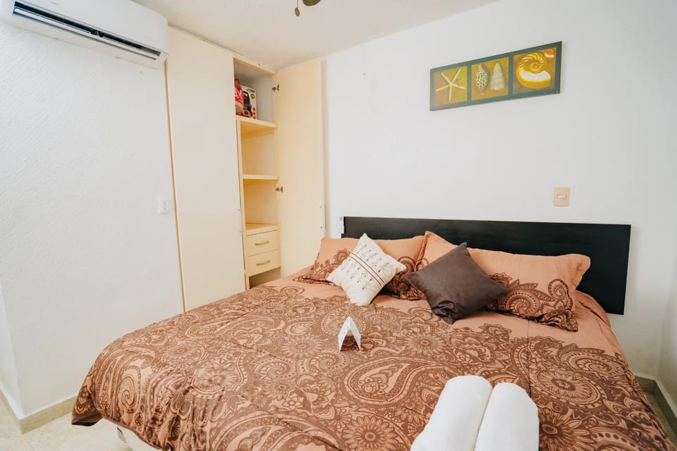 DEPA 100 POR CIENTO FAMILIAR ACAPULCO CERCA DEL MAR CON ROFF GARDEN y JACUZZI Apartment in Acapulco