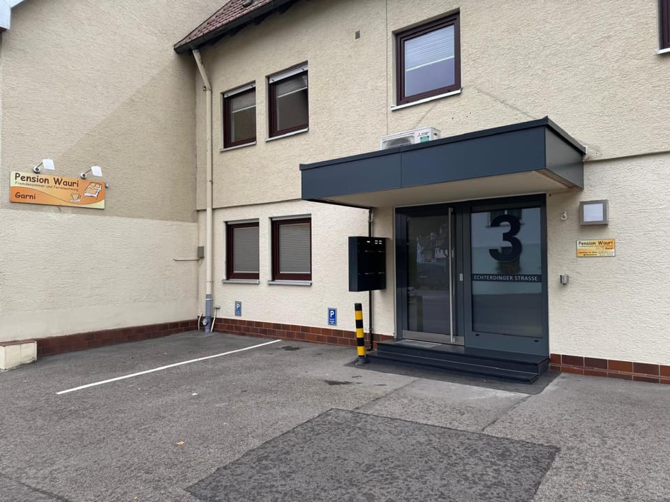 Ferienwohnung "SCHWÄBISCHE ALB" , Pension Wauri Apartment in Baden-Württemberg