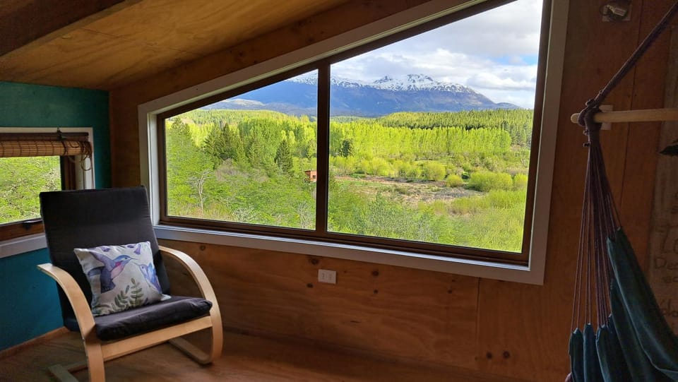 Refugio del río, a orillas del río Cochrane Chalet in Chile