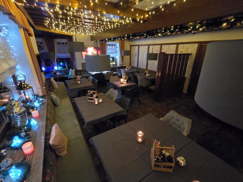 Restaurant/places to eat