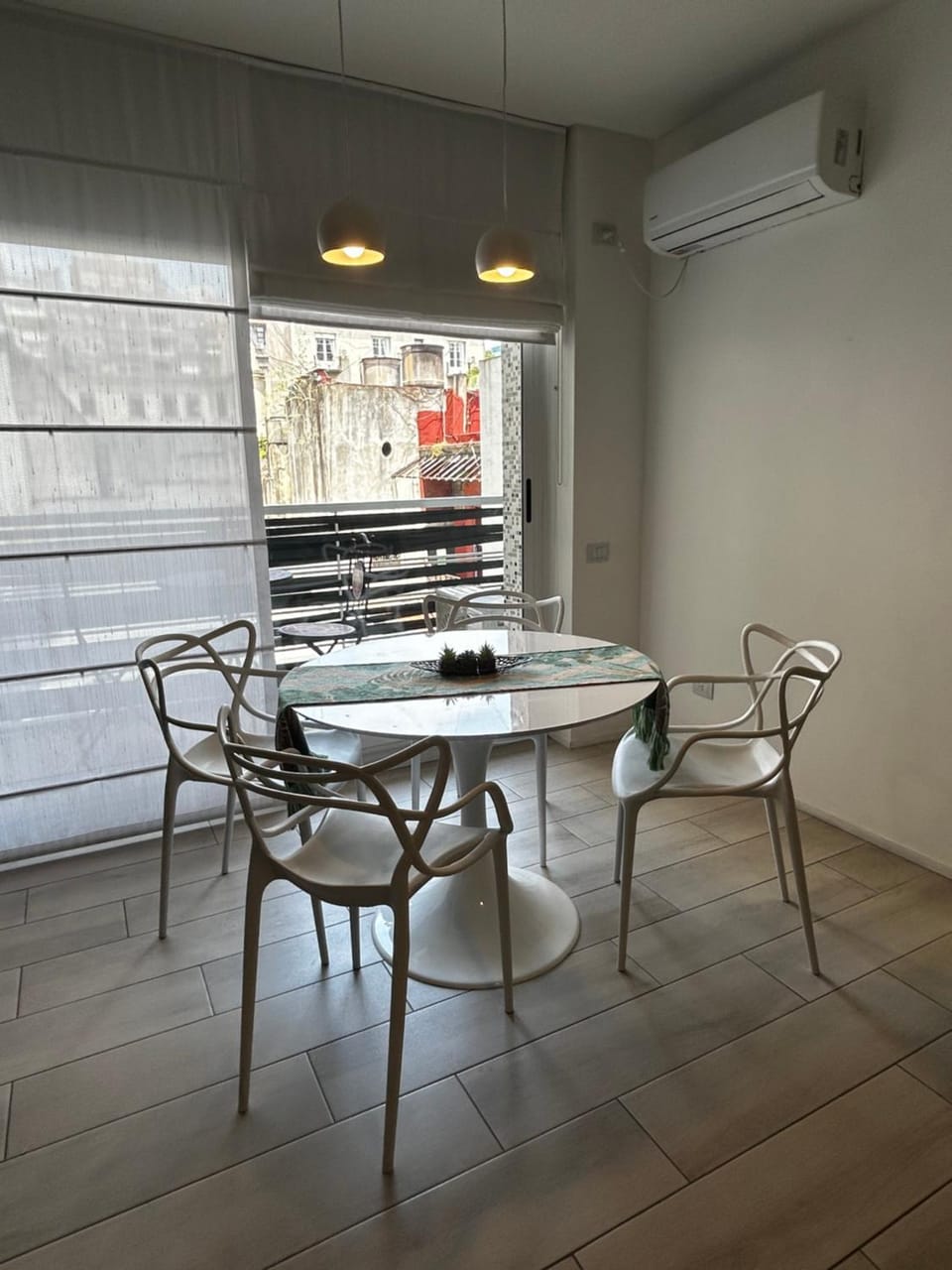 Un estudio tranquilo y bello en el corazón de Buenos Aires Apartment in Buenos Aires