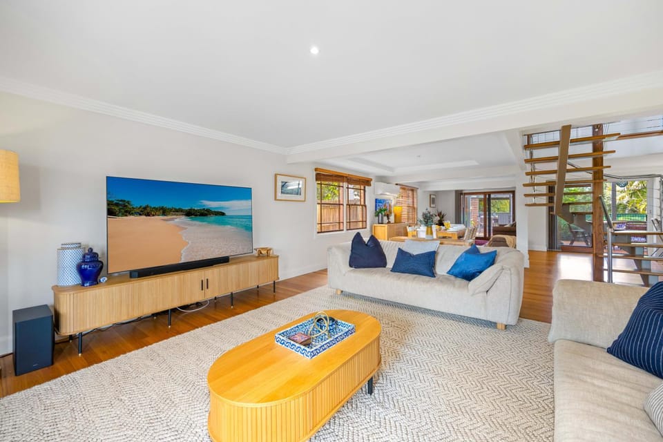 TV and multimedia, Living room