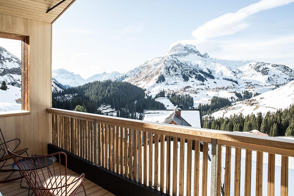 Balcony/Terrace, Mountain view