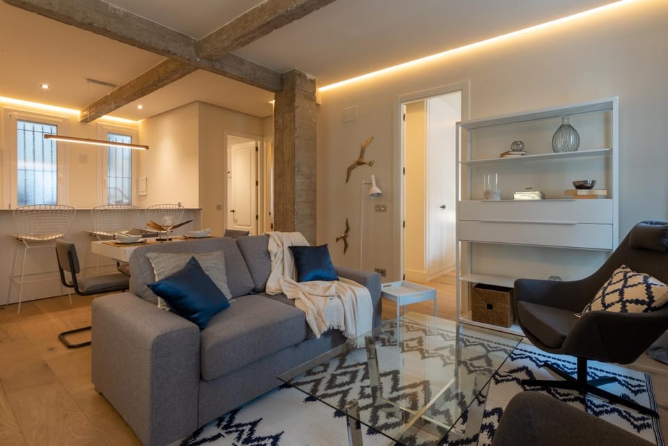 Living room, Seating area