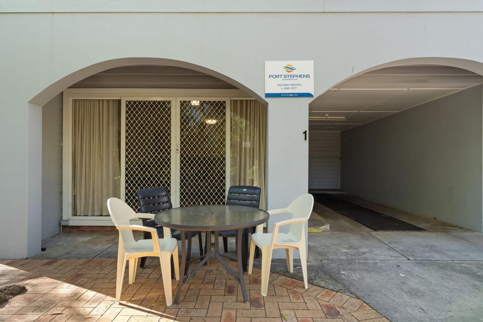 Shoal Bay Avenue Unit 1 7 Apartment in Shoal Bay