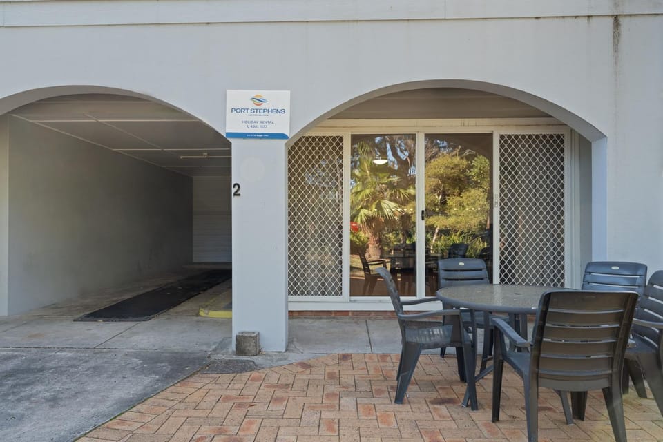 Shoal Bay Avenue Unit 2 7 Apartment in Shoal Bay