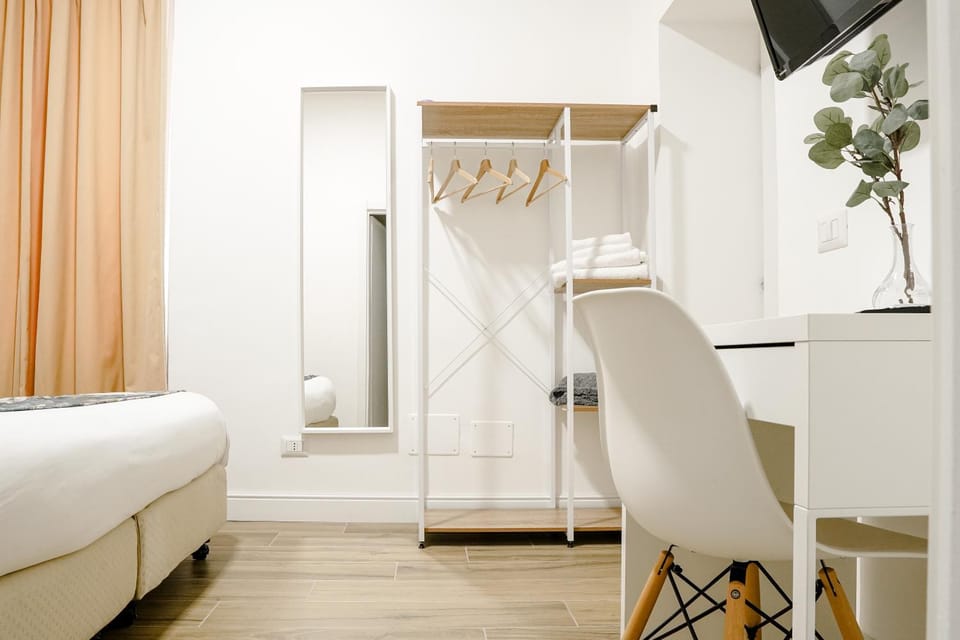 Photo of the whole room, wardrobe