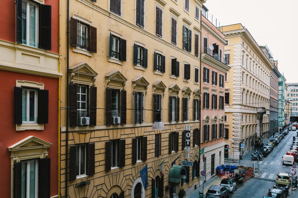 Facade/entrance, Neighbourhood, City view, Street view
