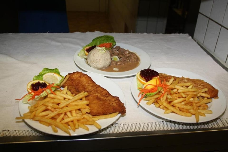 Food and drinks, Food, Lunch, Dinner