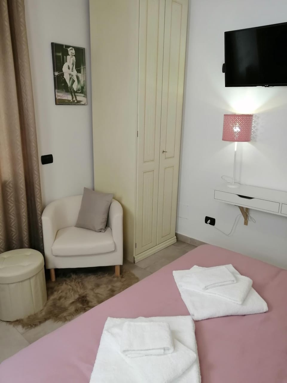 TV and multimedia, Bedroom