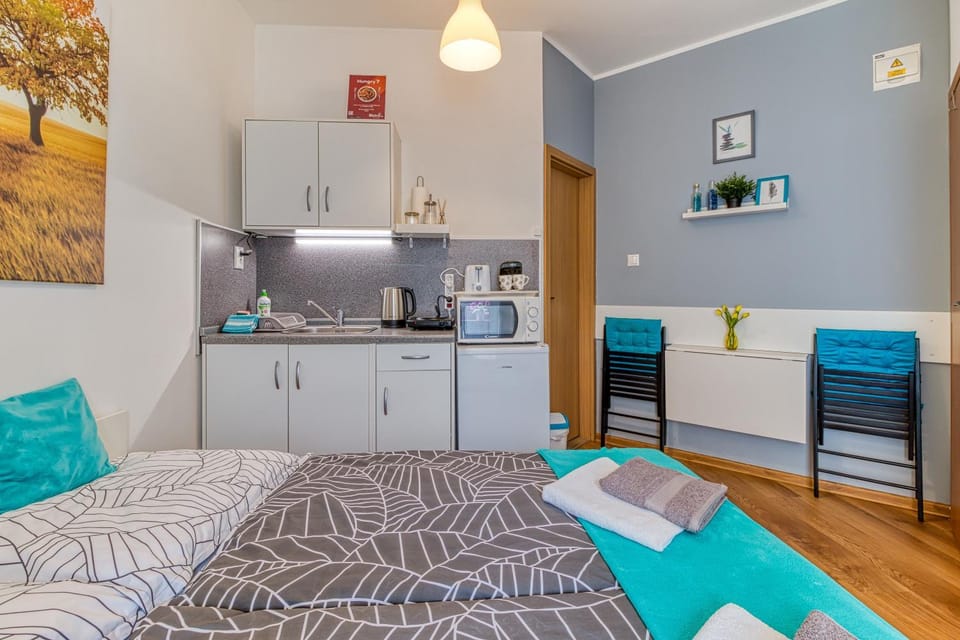 Kitchen or kitchenette, Photo of the whole room