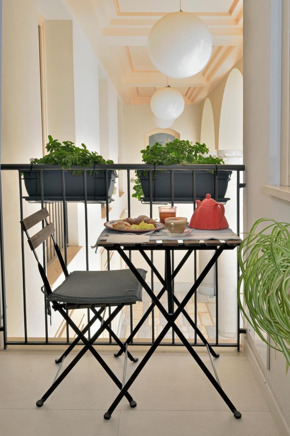 Balcony/Terrace, Internal: Not applicable to any particular room