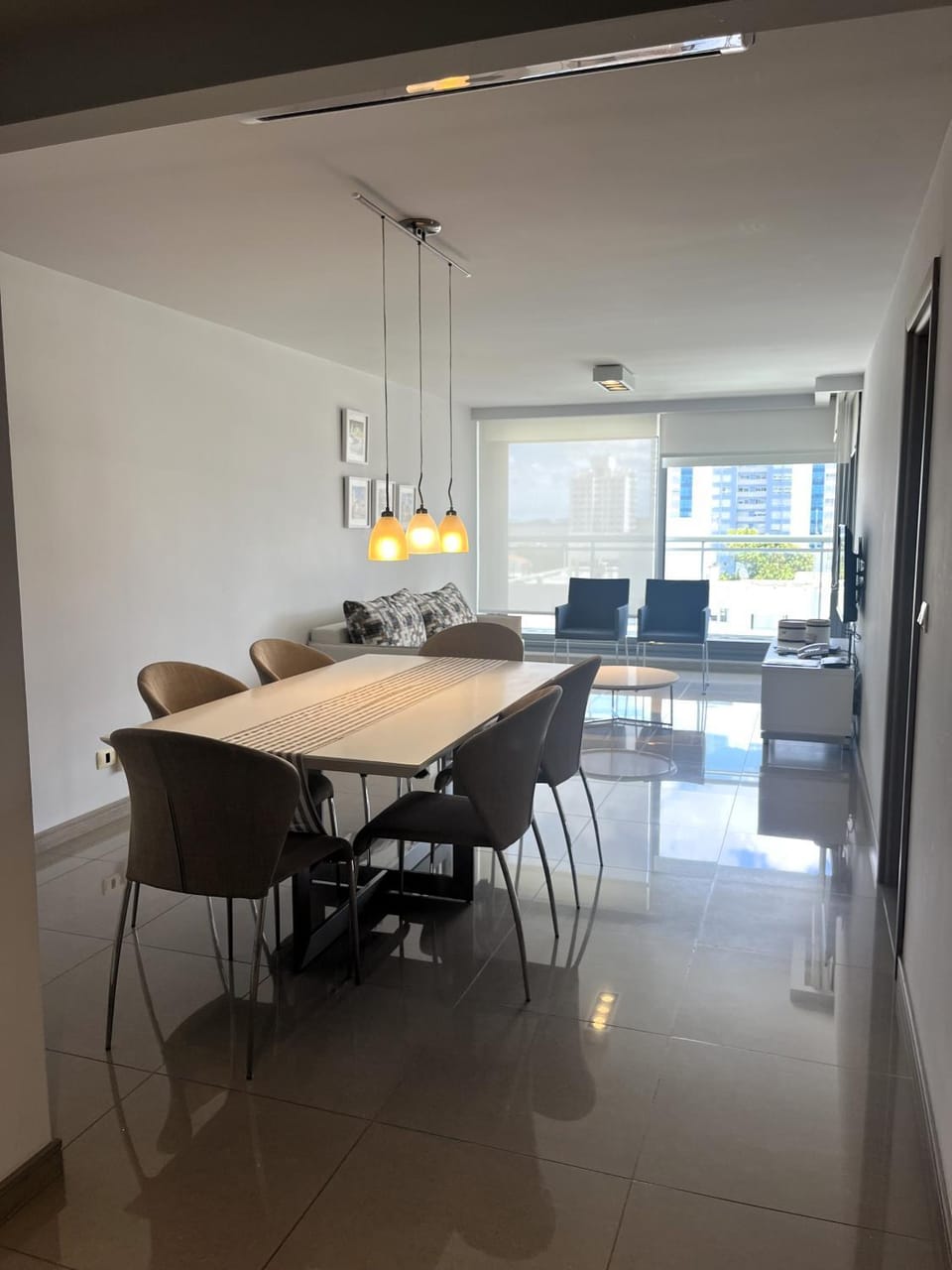 Living room, Dining area