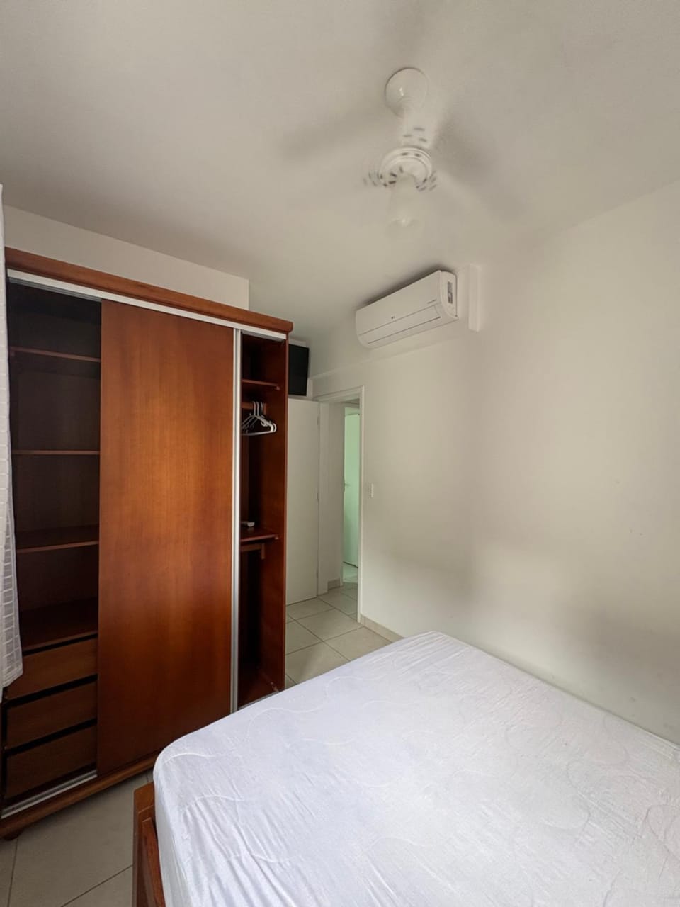 Apto Completo- 2quartos-Piscina Sauna-ar-condicionado Wi-Fi varanda gourmet-Sala de Jogos-Praia do Itagua - Apartment in Ubatuba