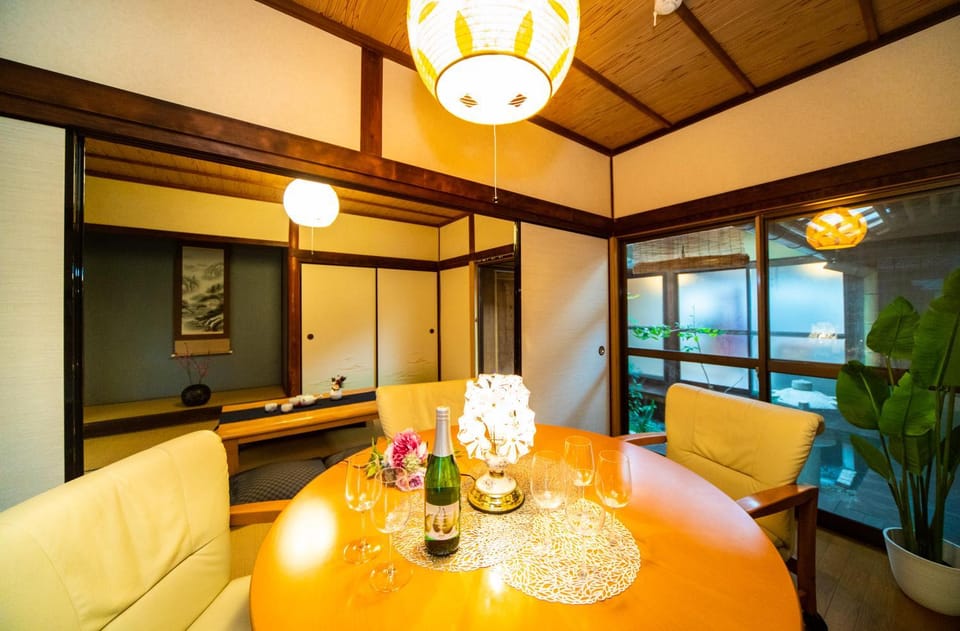 Awaji Seaside Hotel in Ikuho House in Hyogo Prefecture