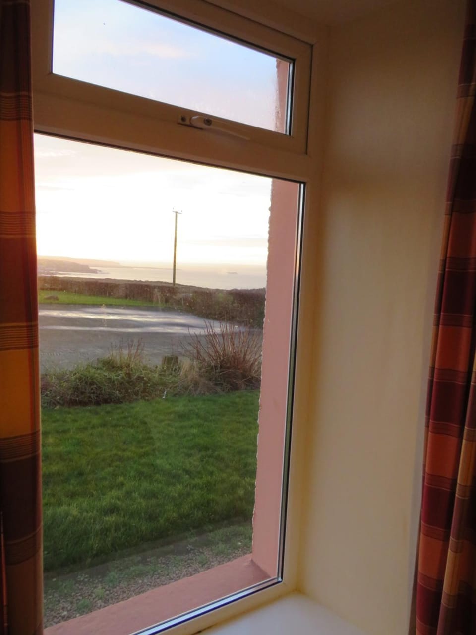 Carnside Guest House Bed and Breakfast in Northern Ireland