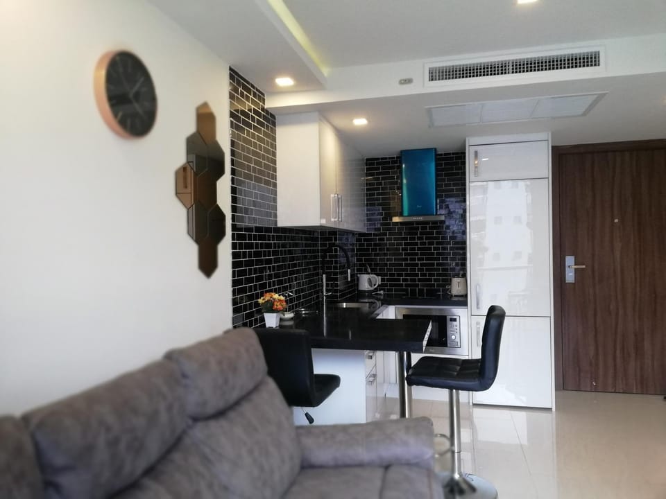 Grand Avenue Residence 1 bedroom Apartment in Pattaya City