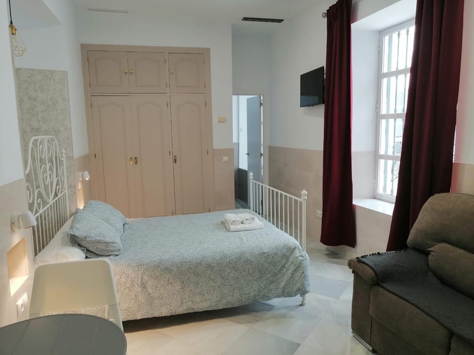 SALOTUR Tomas de Ibarra Apartment in Seville