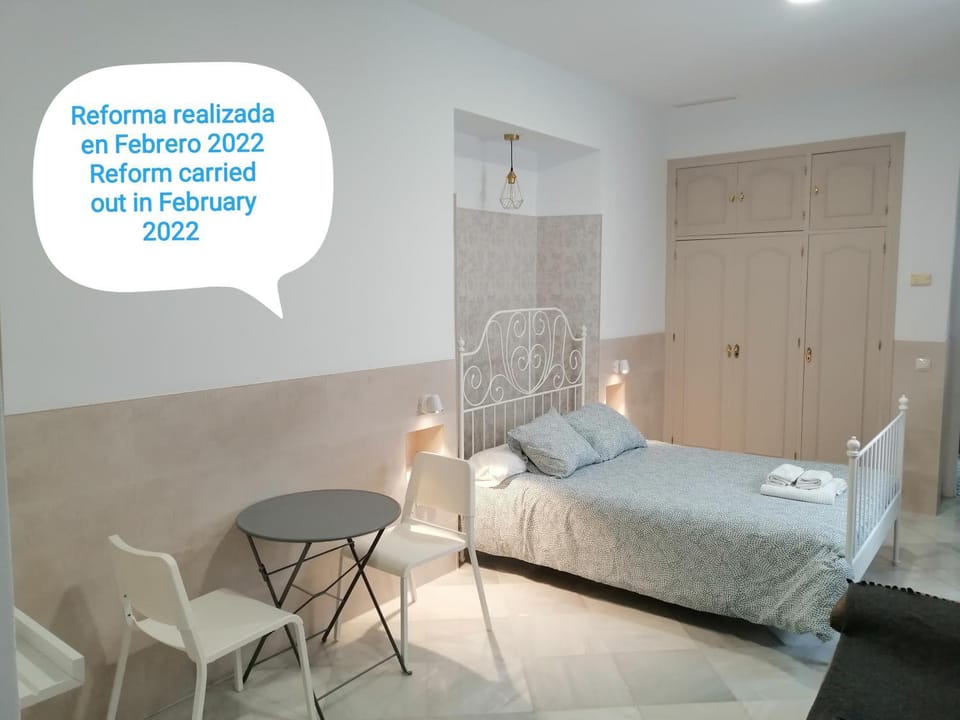 SALOTUR Tomas de Ibarra Apartment in Seville