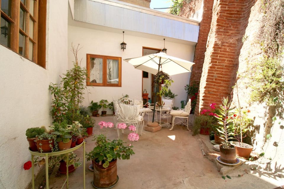 Patio, Garden, Balcony/Terrace