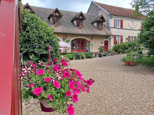 Chambres d'Hôtes Ravière Bed and Breakfast in Bourgogne-Franche-Comté