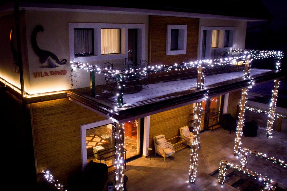 Vila Dino Bed and Breakfast in Brașov County