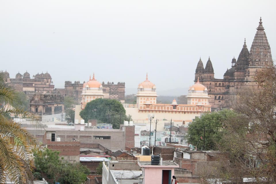 Nearby landmark, Neighbourhood, View (from property/room), City view, Landmark view, Street view