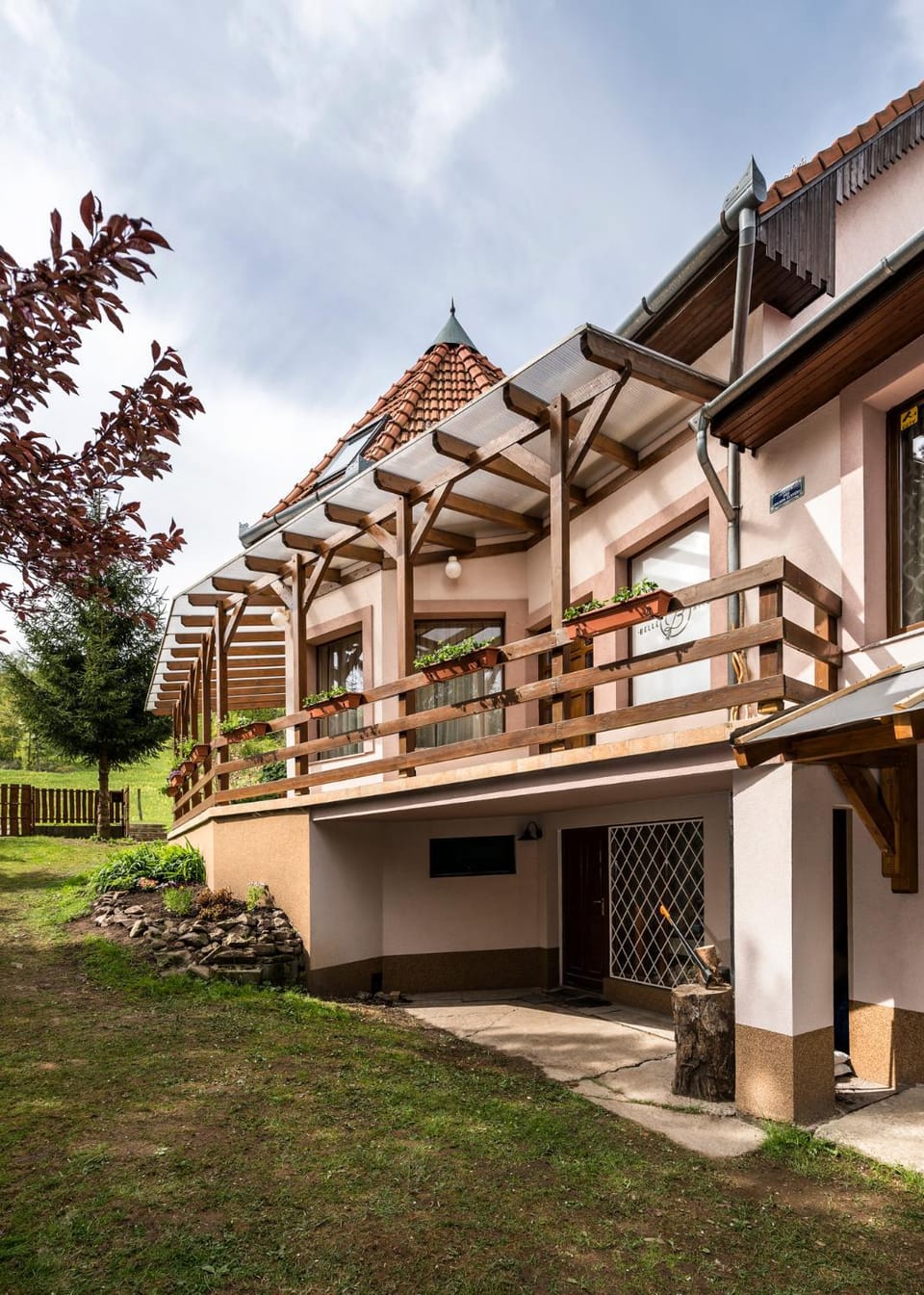 Property building, Garden