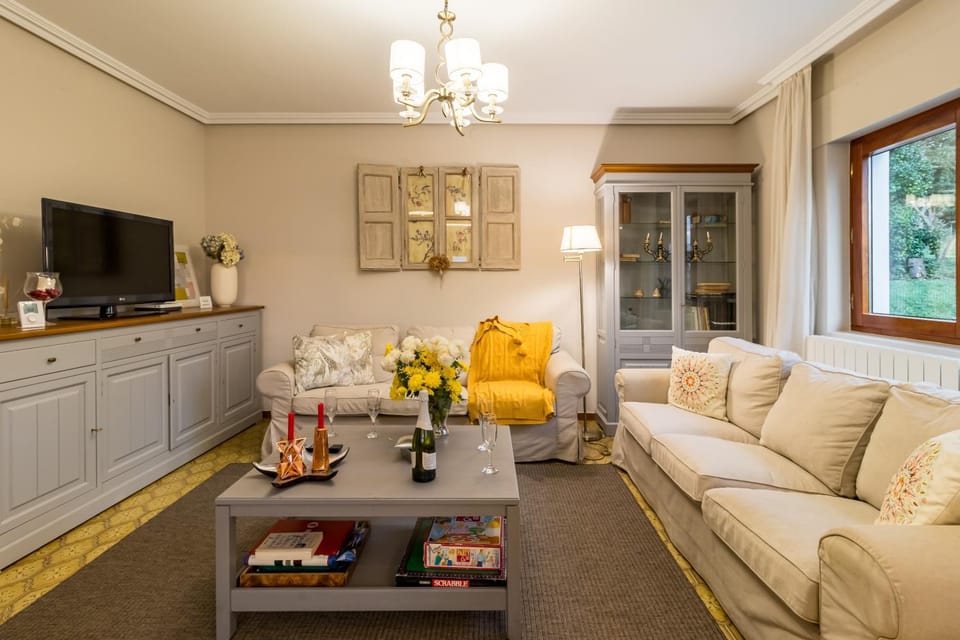 Property building, Living room