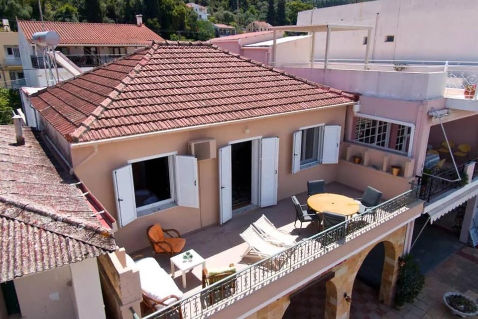 Casa di Vito, 10m from Sami's main square Apartment in Sami