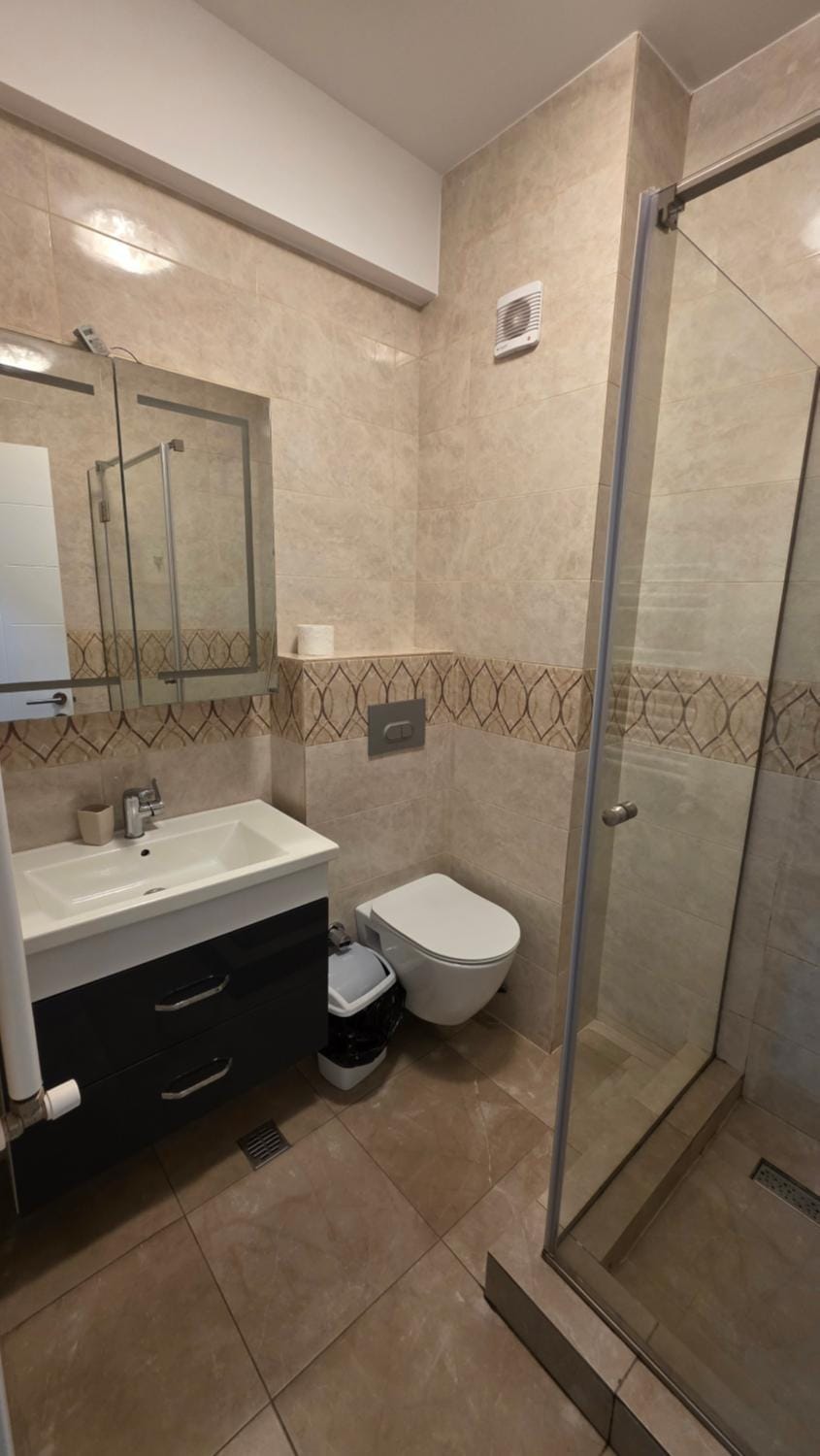Nouvelle Apartments - BY THE LAKE Apartment in Constanta
