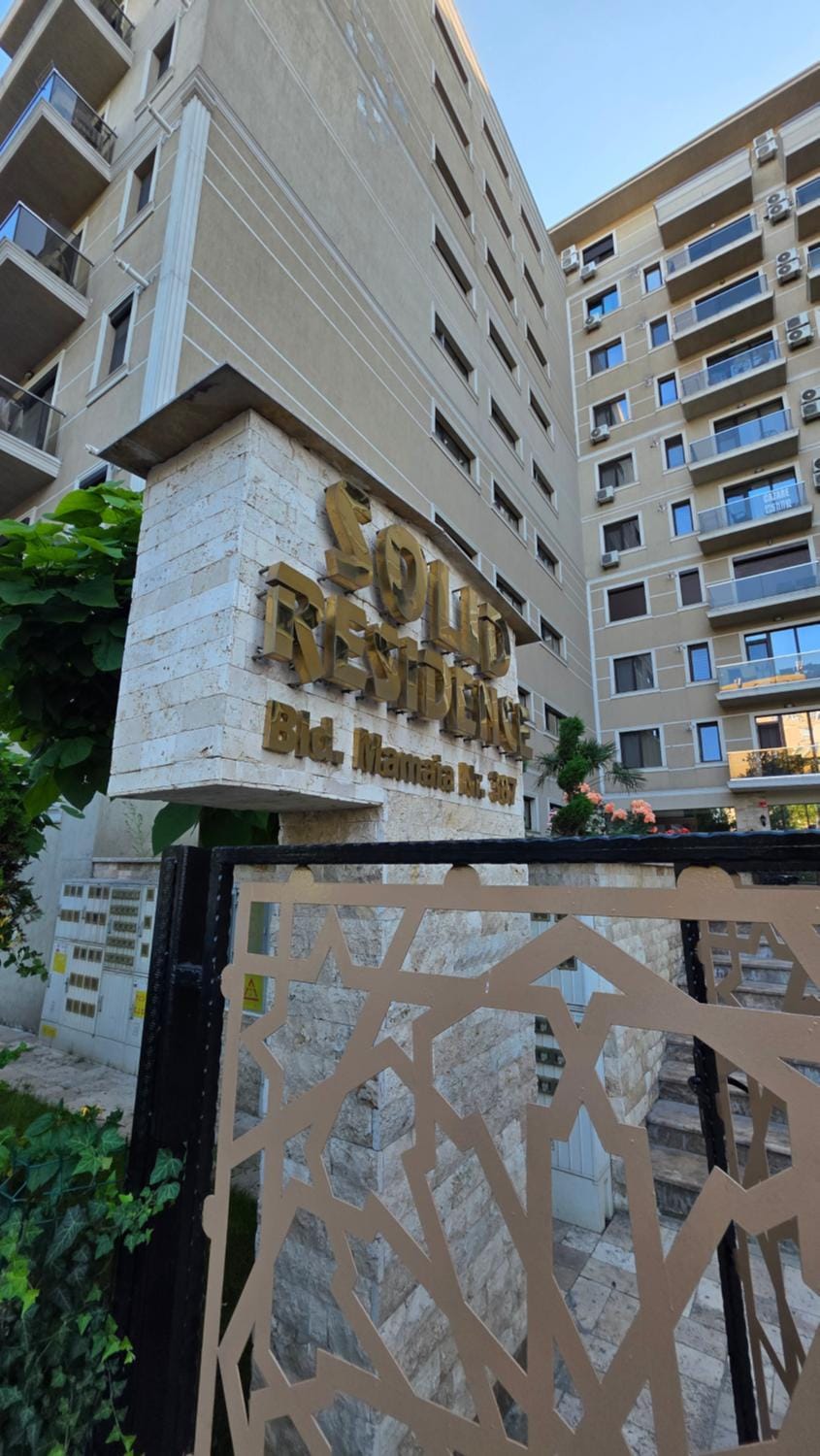 Nouvelle Apartments - BY THE LAKE Apartment in Constanta
