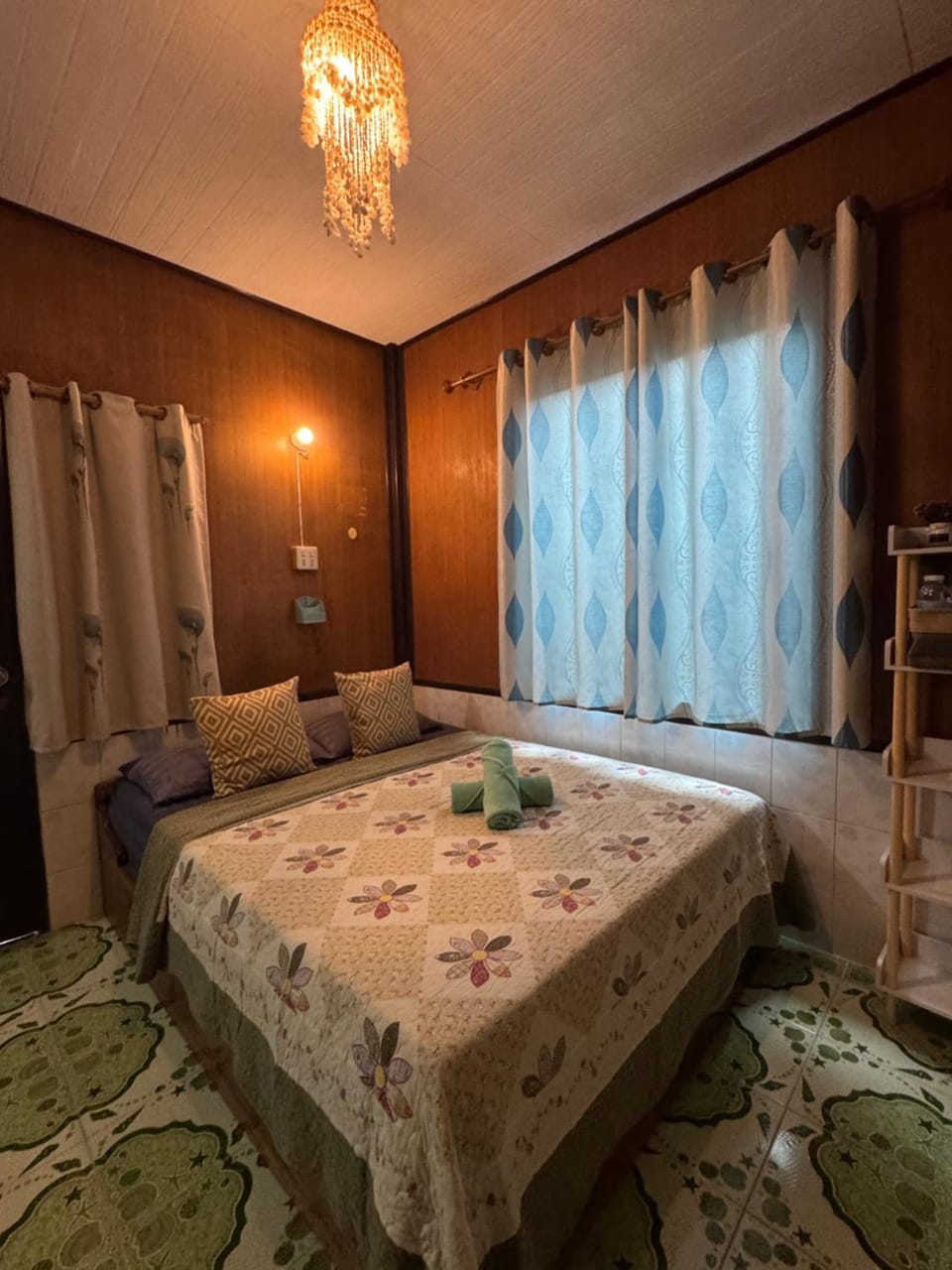 Small Guest House Koh Kood Bed and Breakfast in Trat Changwat