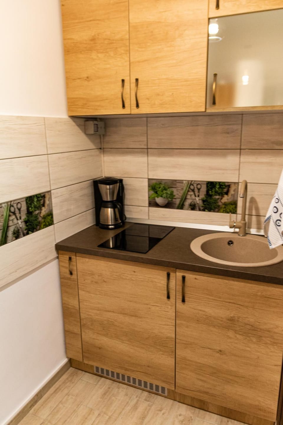 Coffee/tea facilities, Kitchen or kitchenette