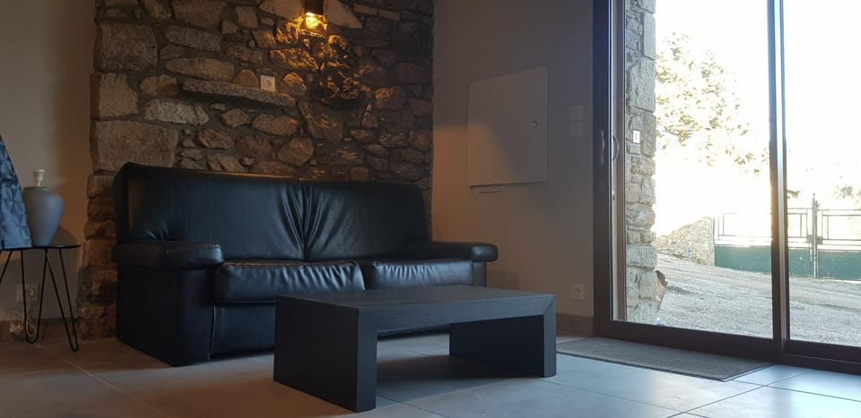 Grange de caractère en pierre al badiu Apartment in Occitanie