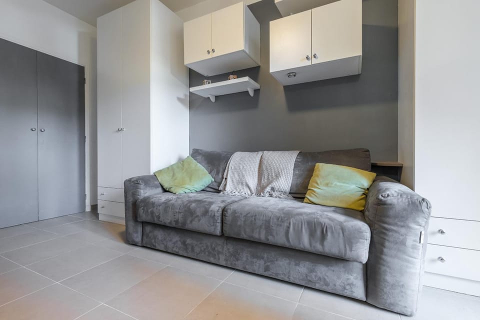 Communal lounge/ TV room, Living room