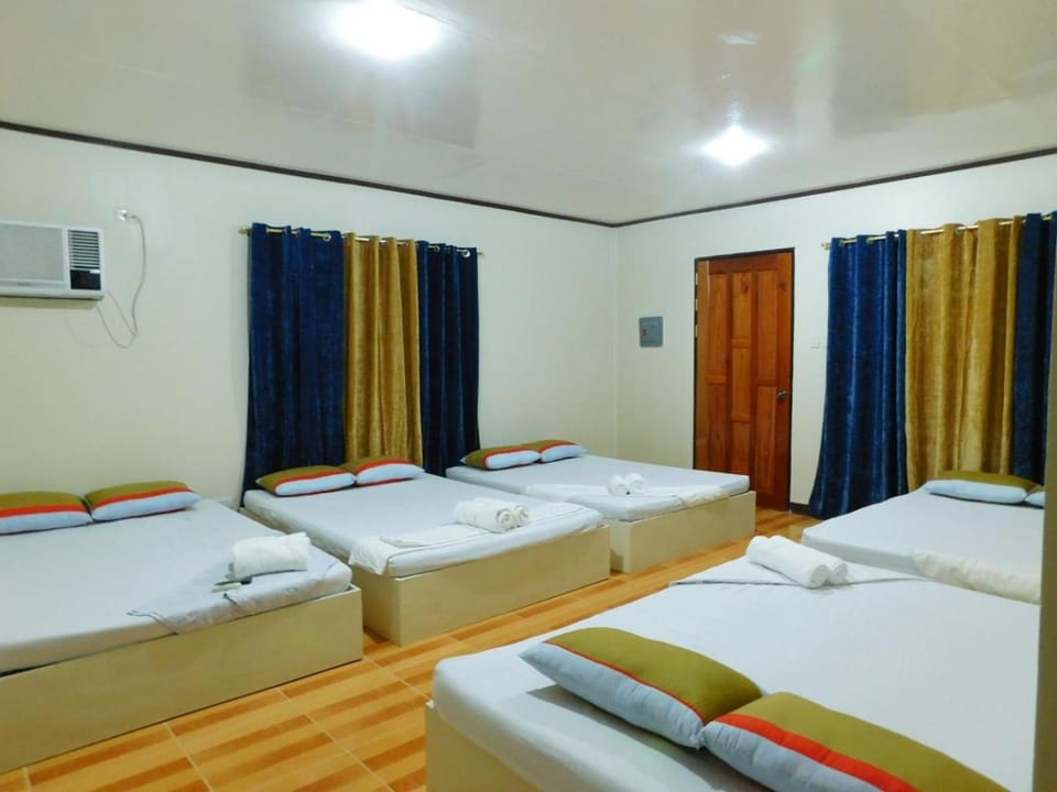 CUADRO INN Vacation rental in General Luna