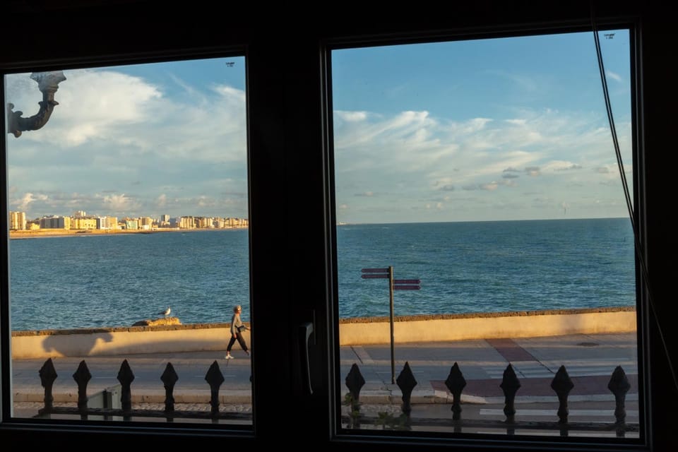 La casa del mar by Gades Gestión Apartment in Cadiz