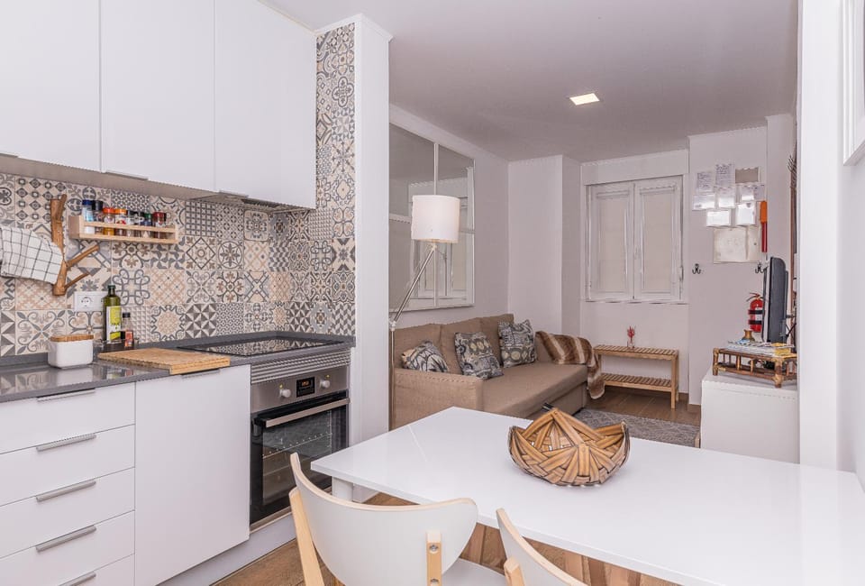 Feira Da Ladra Comfy Premium Apartment in Lisbon