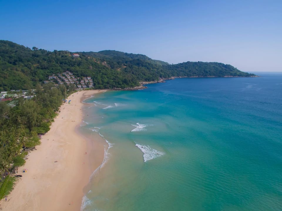 Nearby landmark, Day, Natural landscape, Bird's eye view, Beach, Mountain view, Sea view