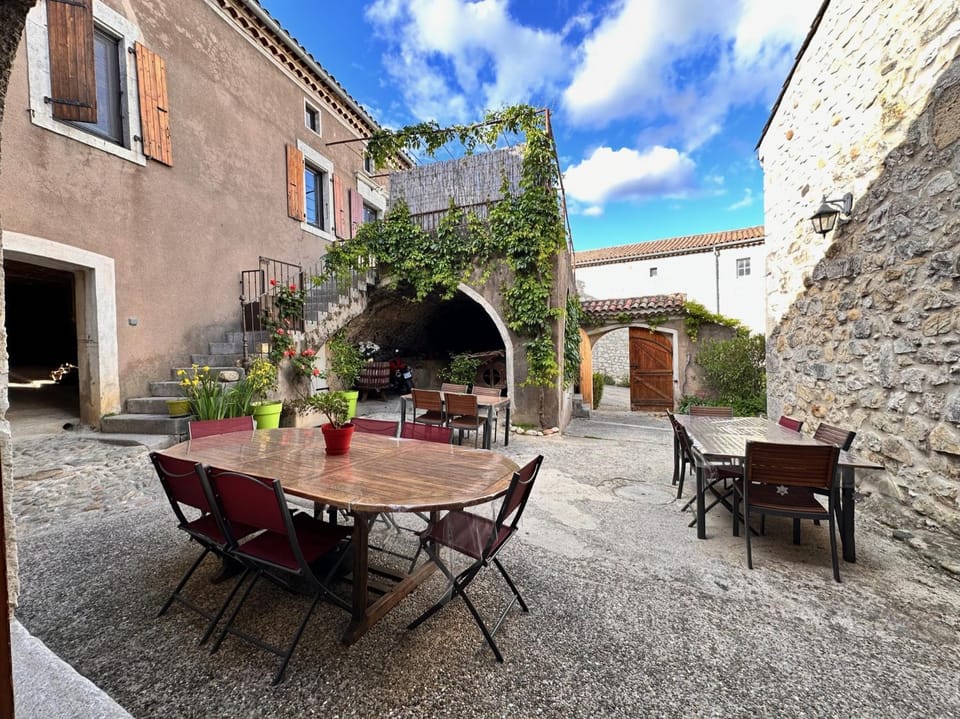 Inner courtyard view