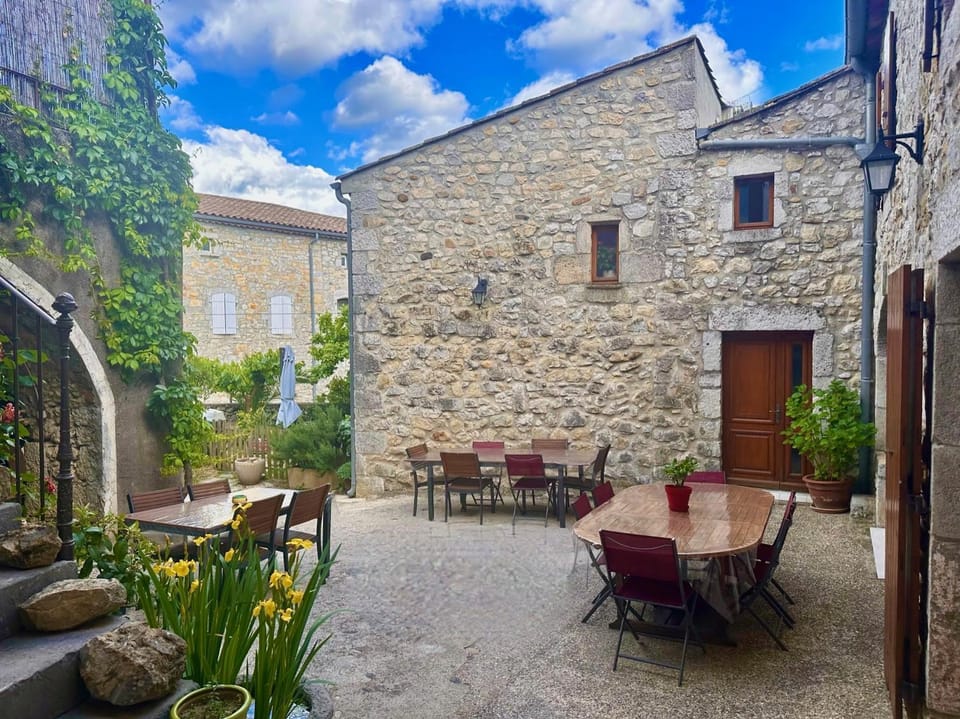 Inner courtyard view