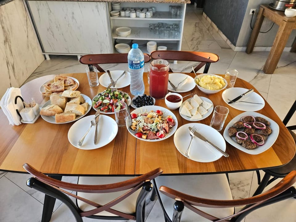 Breakfast