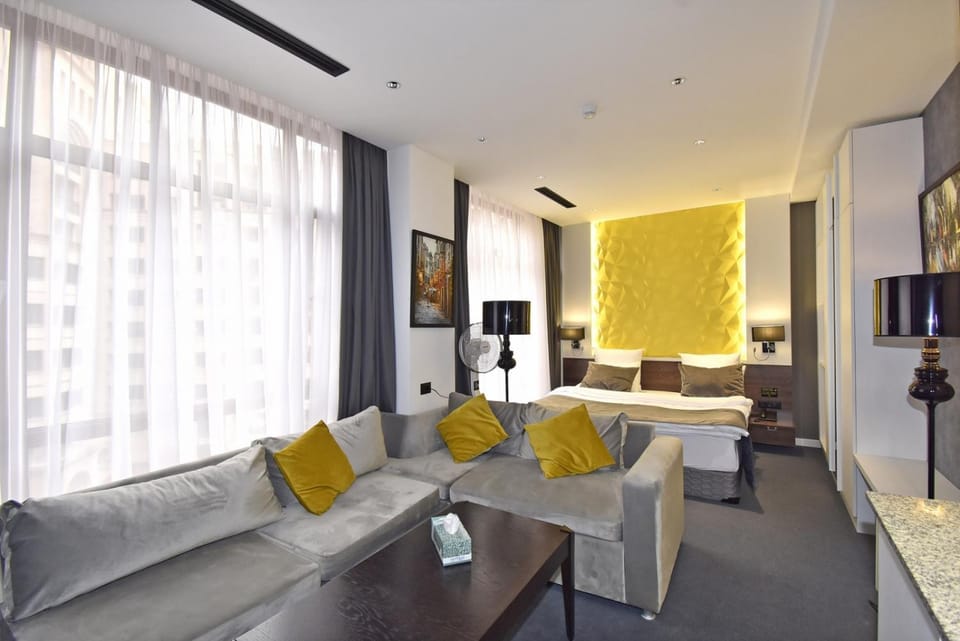 Seating area