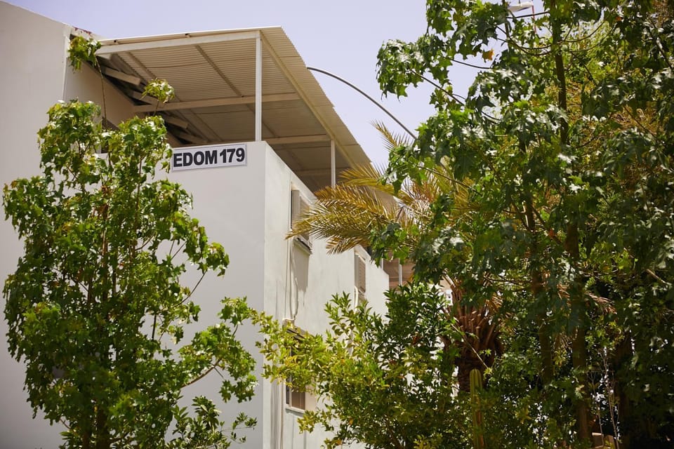 Property building, Location