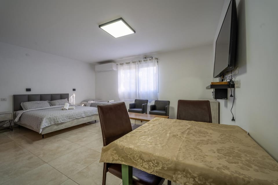 אדום 179, דירות נופש House in Eilat