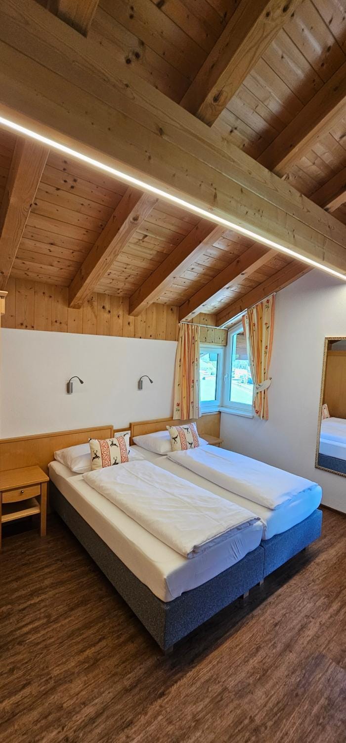 Adrian Bed and Breakfast in Saint Anton am Arlberg