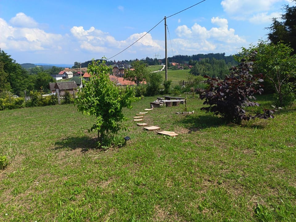 Natural landscape, BBQ facilities, Garden, Garden view, Mountain view