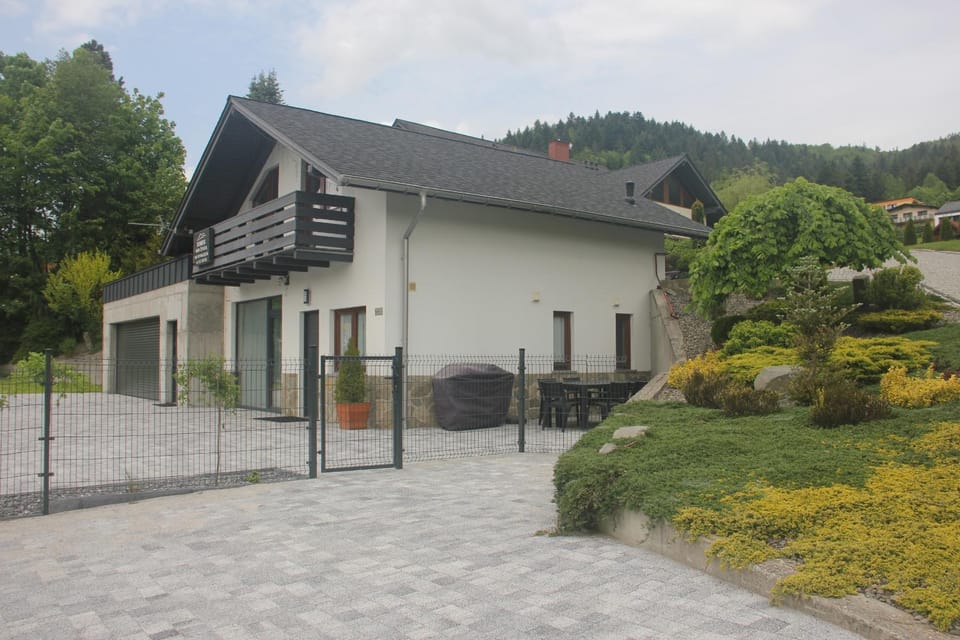 Property building, Spring, Day, Natural landscape, Garden